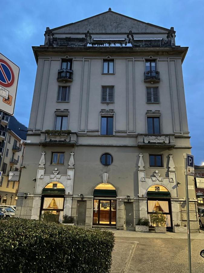 Hotel Il Vecchio Borgo Relais Côme Esterno foto